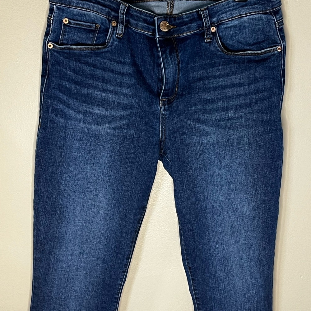 STS Blue  Size 32 Emma Mid Rise Ankle Skinny Jean